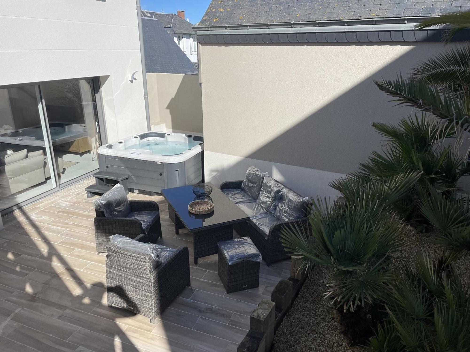 Les Maisons De Louise Pirou Exterior foto