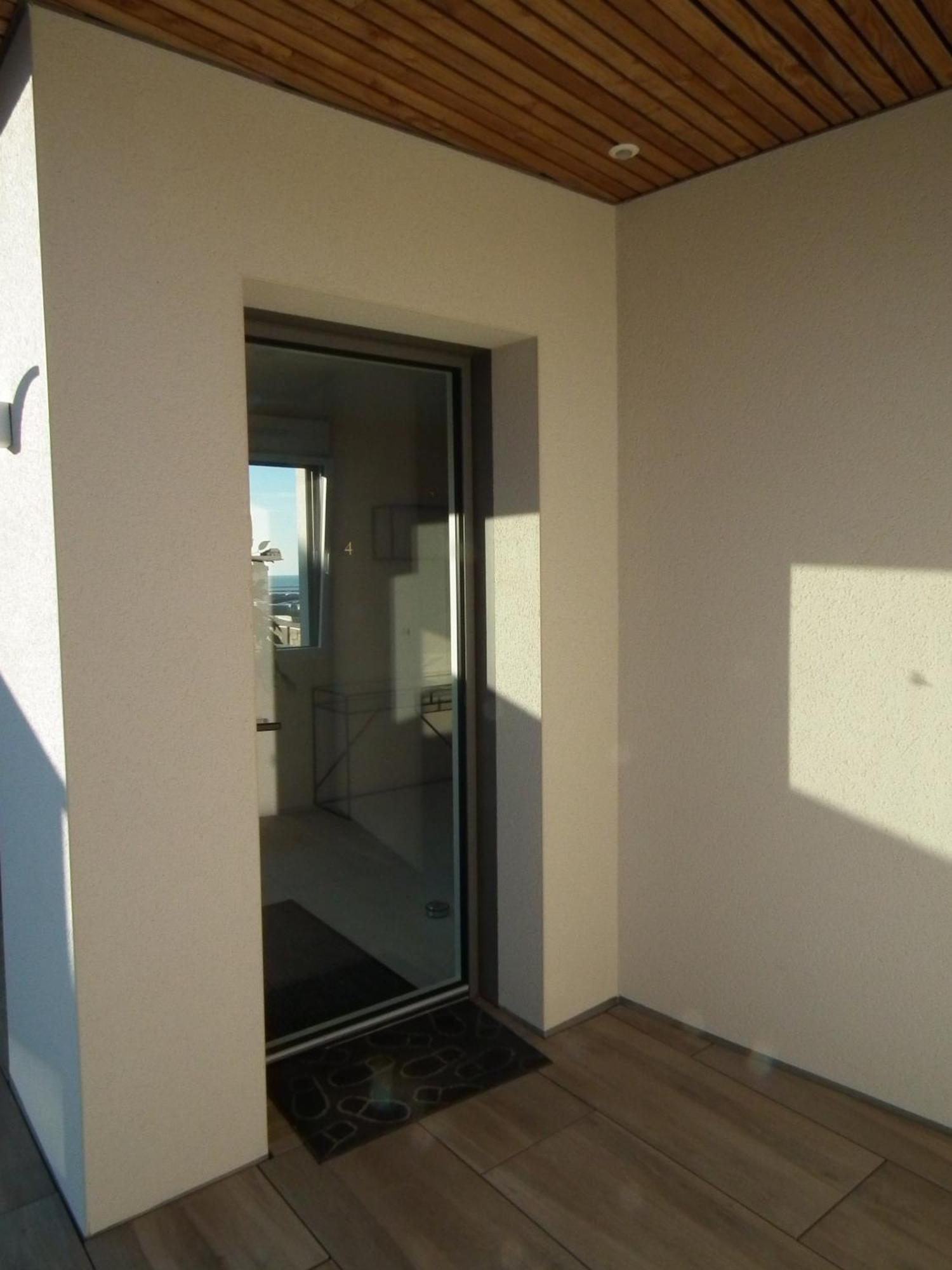 Les Maisons De Louise Pirou Quarto foto