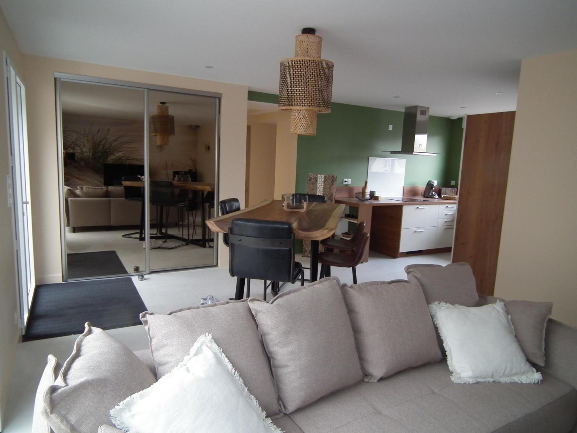 Les Maisons De Louise Pirou Quarto foto